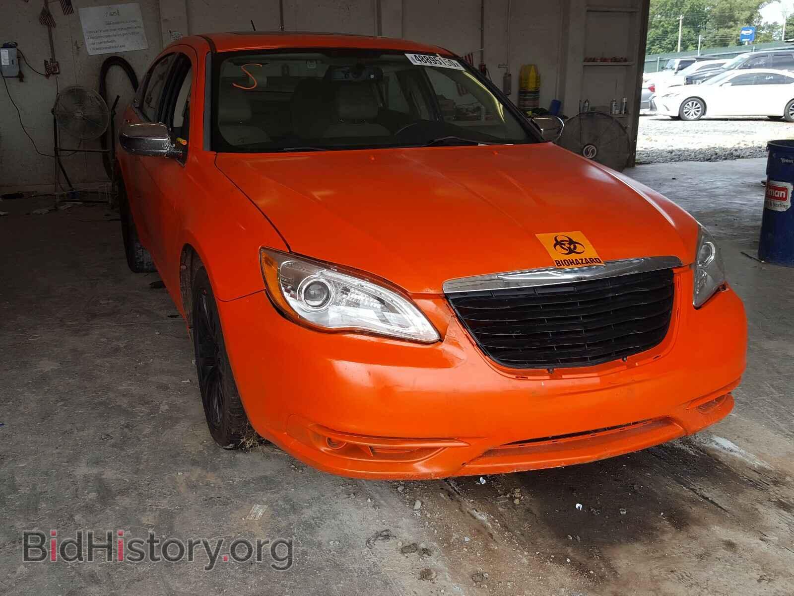 Photo 1C3BC2FG5BN571574 - CHRYSLER 200 2011