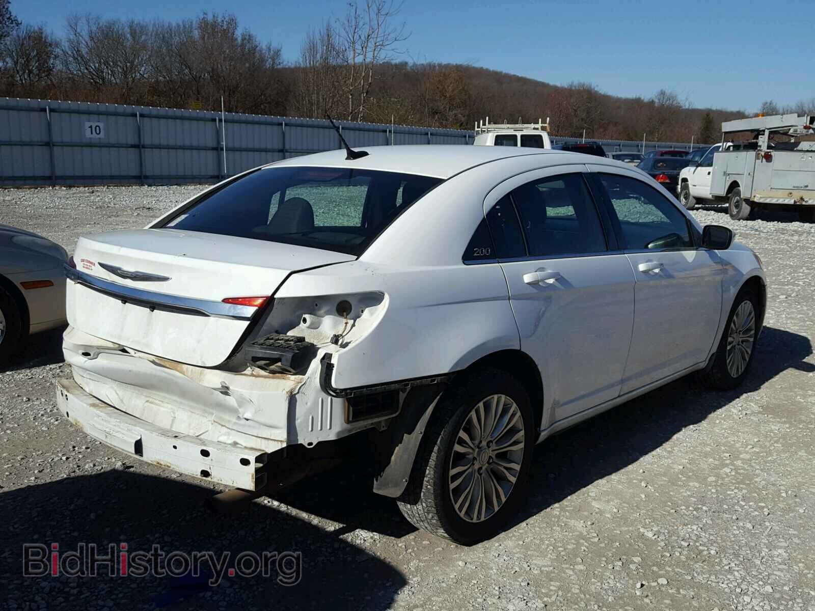 2012 CHRYSLER 200 - VIN: 1C3CCBAB9CN113733 - Photo 4