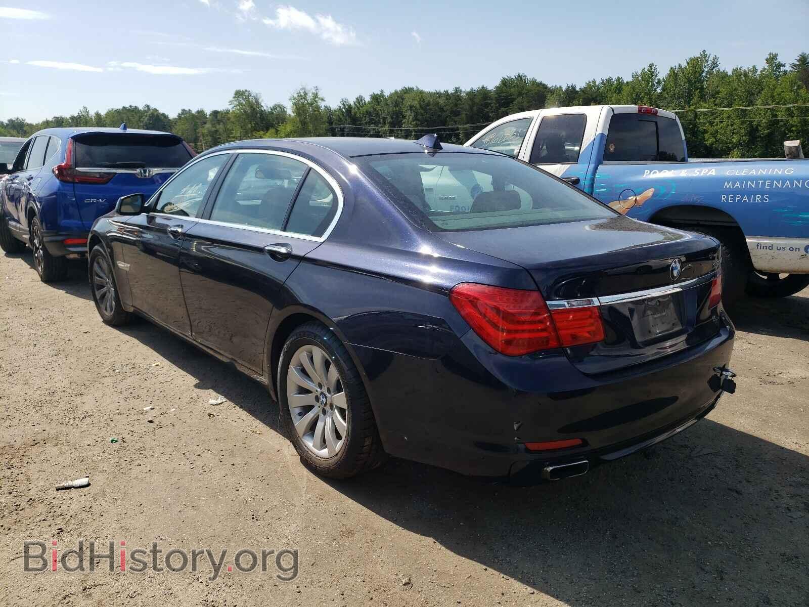 2011 BMW 7 SERIES - VIN: WBAKC8C55BC433804 - Фото 3