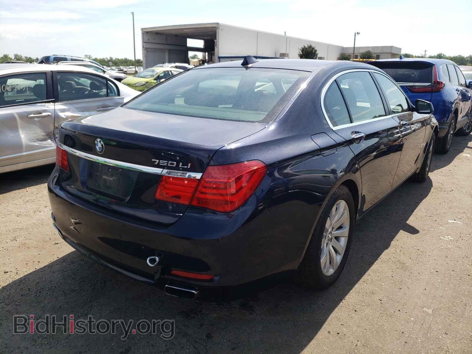 2011 BMW 7 SERIES - VIN: WBAKC8C55BC433804 - Фото 4
