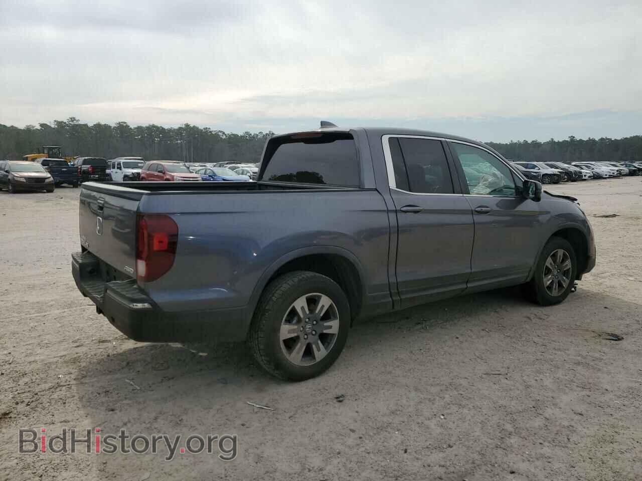 2017 HONDA RIDGELINE - VIN: 5FPYK3F66HB033163 - Фото 3