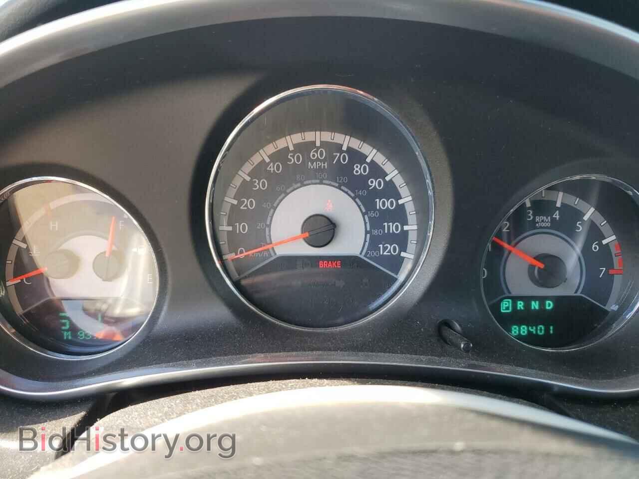 2011 CHRYSLER 200 - VIN: 1C3BC2EB4BN589389 - Фото 9