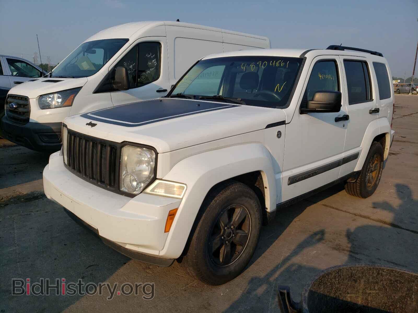 2011 JEEP LIBERTY - VIN: 1J4PN2GK8BW573502 - Фото 2