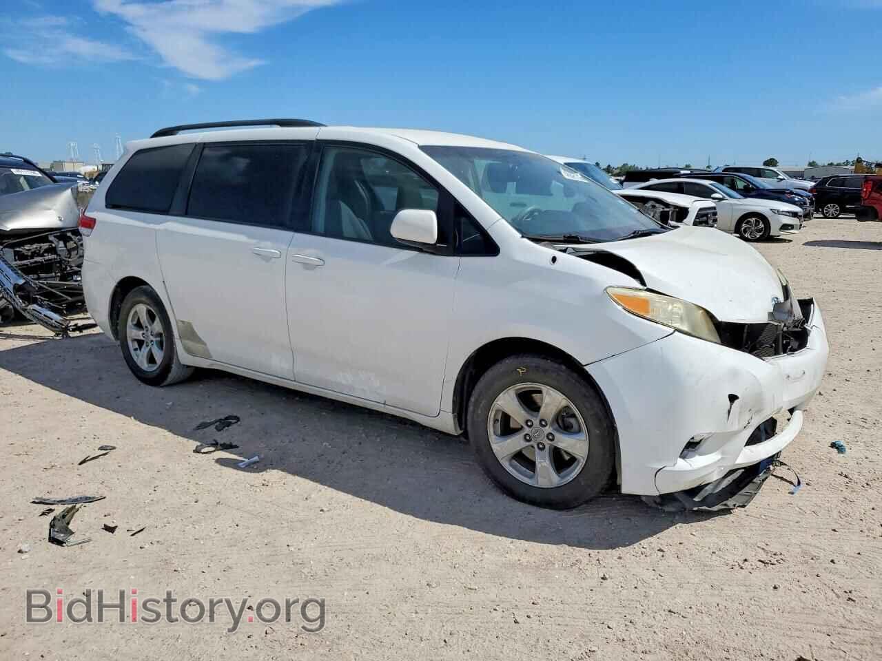 2012 TOYOTA SIENNA - VIN: 5TDKK3DC4CS243353 - Фото 4