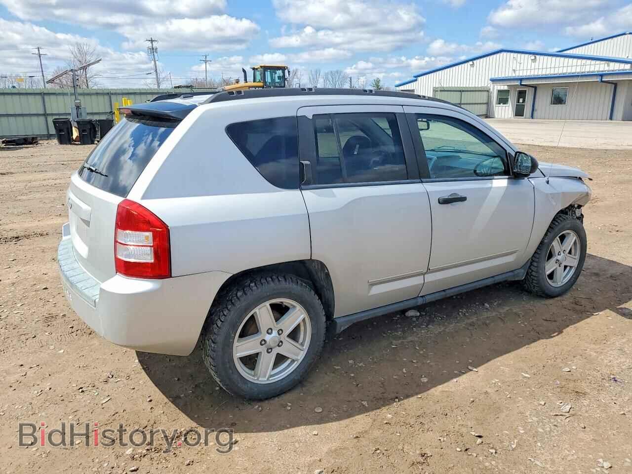 2008 JEEP COMPASS - VIN: 1J8FT47W78D677949 - Фото 3