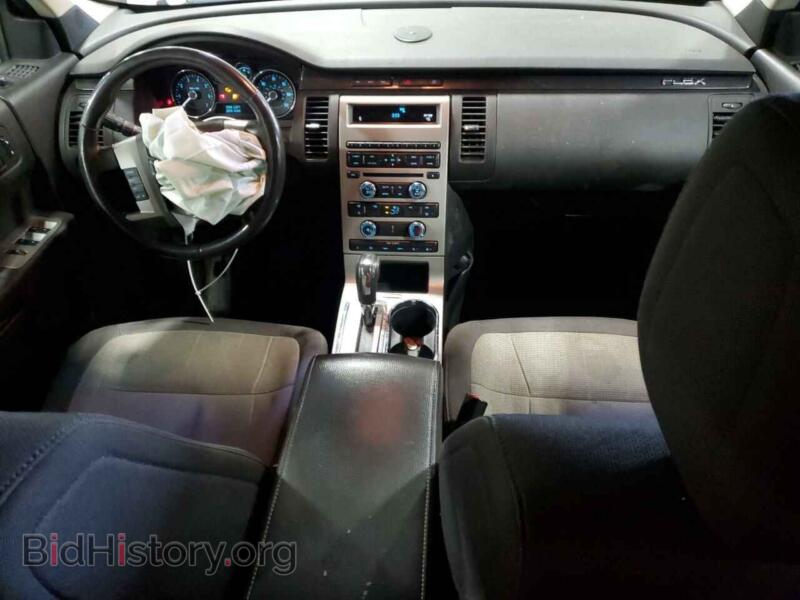 2011 Ford FLEX (VIN 2FMGK5BC8BBD13422) — фото 8 из 12