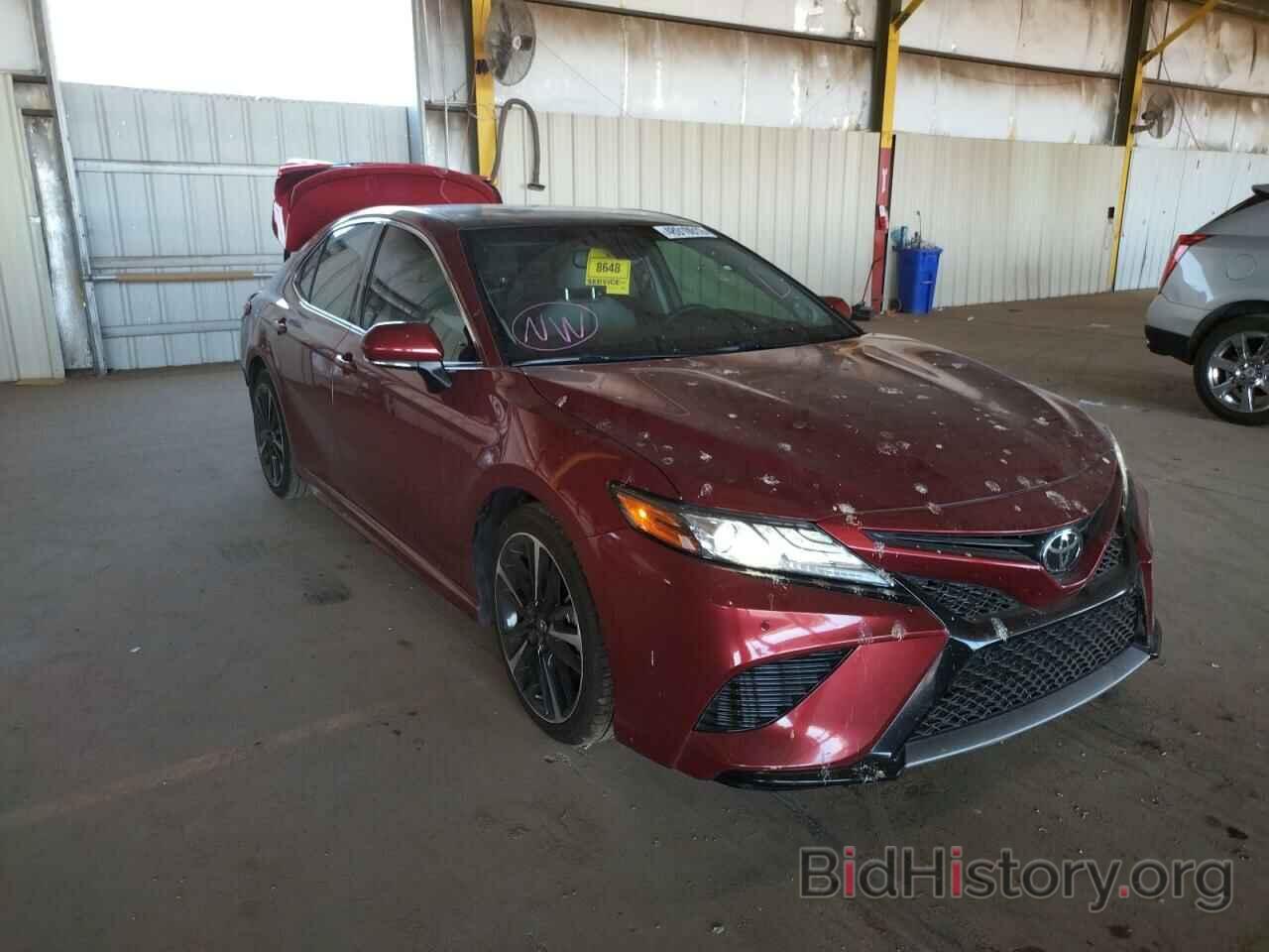 Photo 4T1B61HK2JU539910 - TOYOTA CAMRY 2018