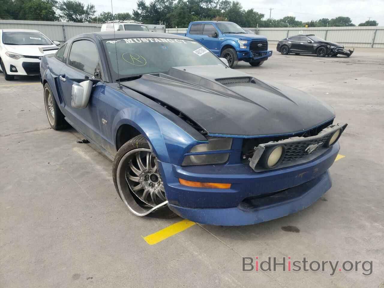 Photo 1ZVHT82H865249456 - FORD MUSTANG 2006