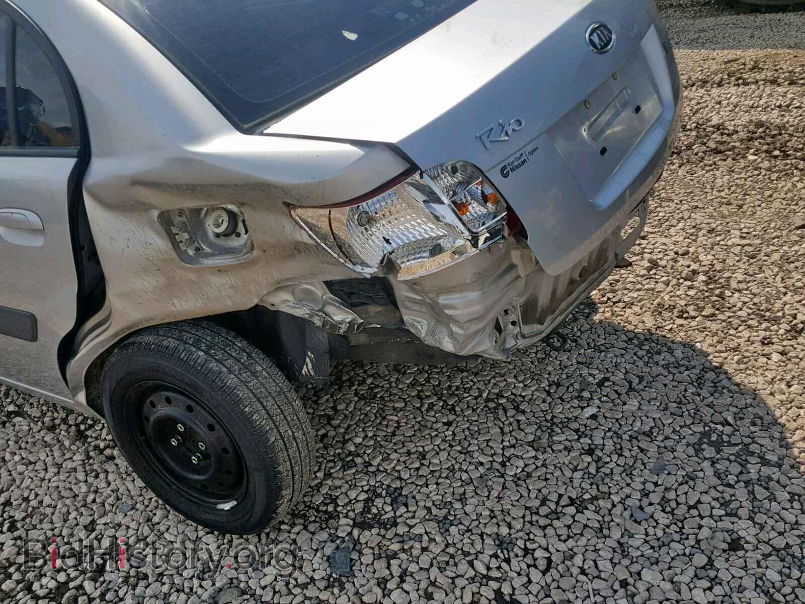 2007 KIA RIO BASE - VIN: KNADE123776242482 - Фото 9