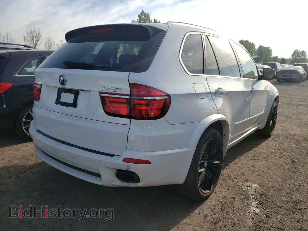 2013 BMW X5 - VIN: 5UXZV4C56D0B15541 - Фото 4