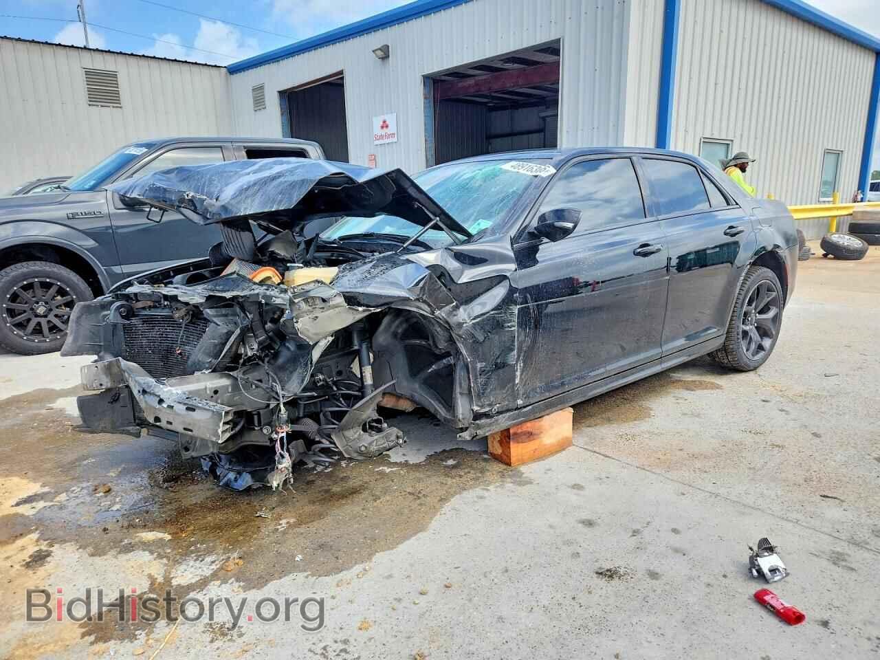 Фотография 2C3CCAAG0MH673432 - CHRYSLER 300 2021