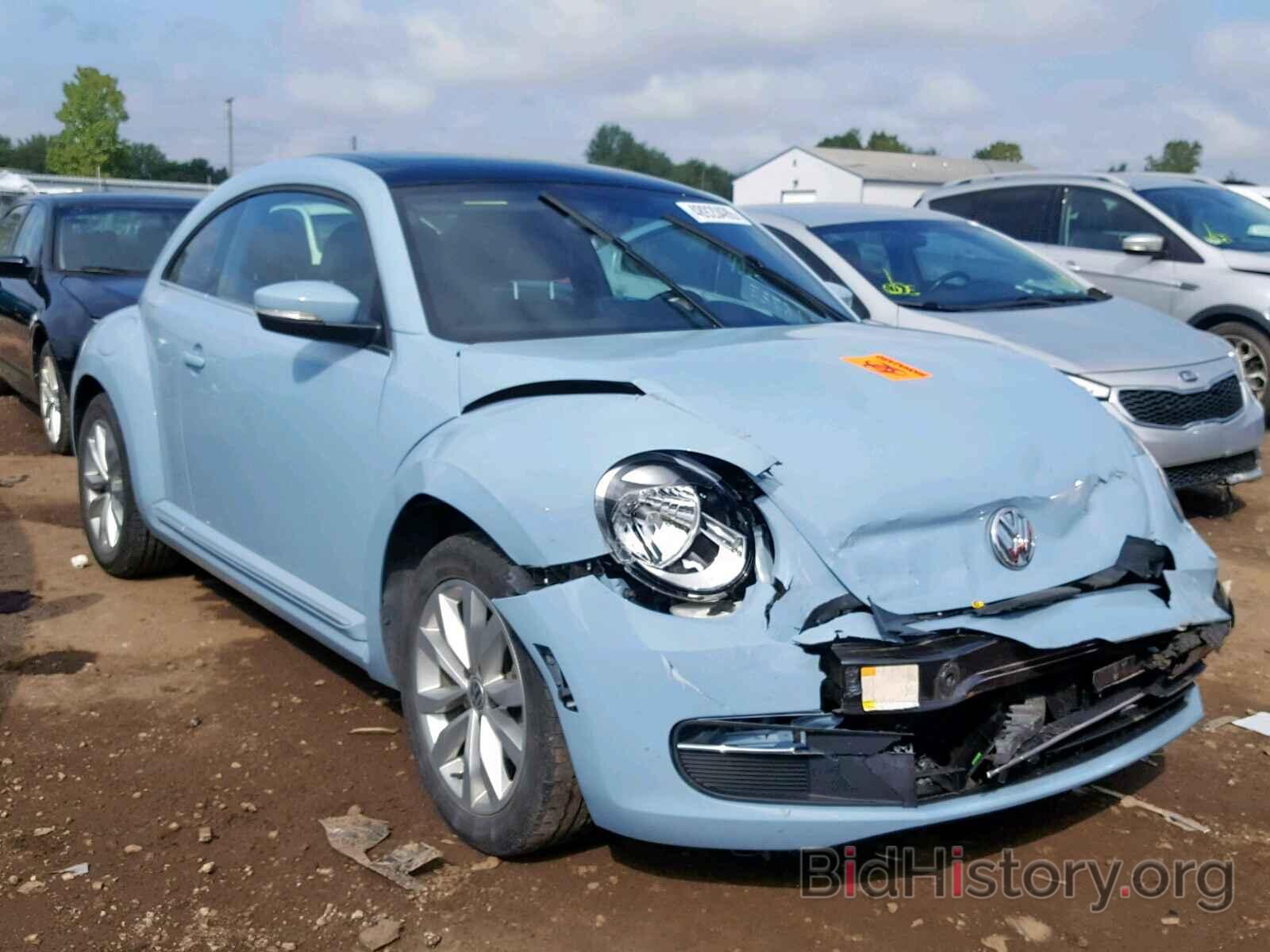 Photo 3VWJL7AT2EM607614 - VOLKSWAGEN BEETLE 2014