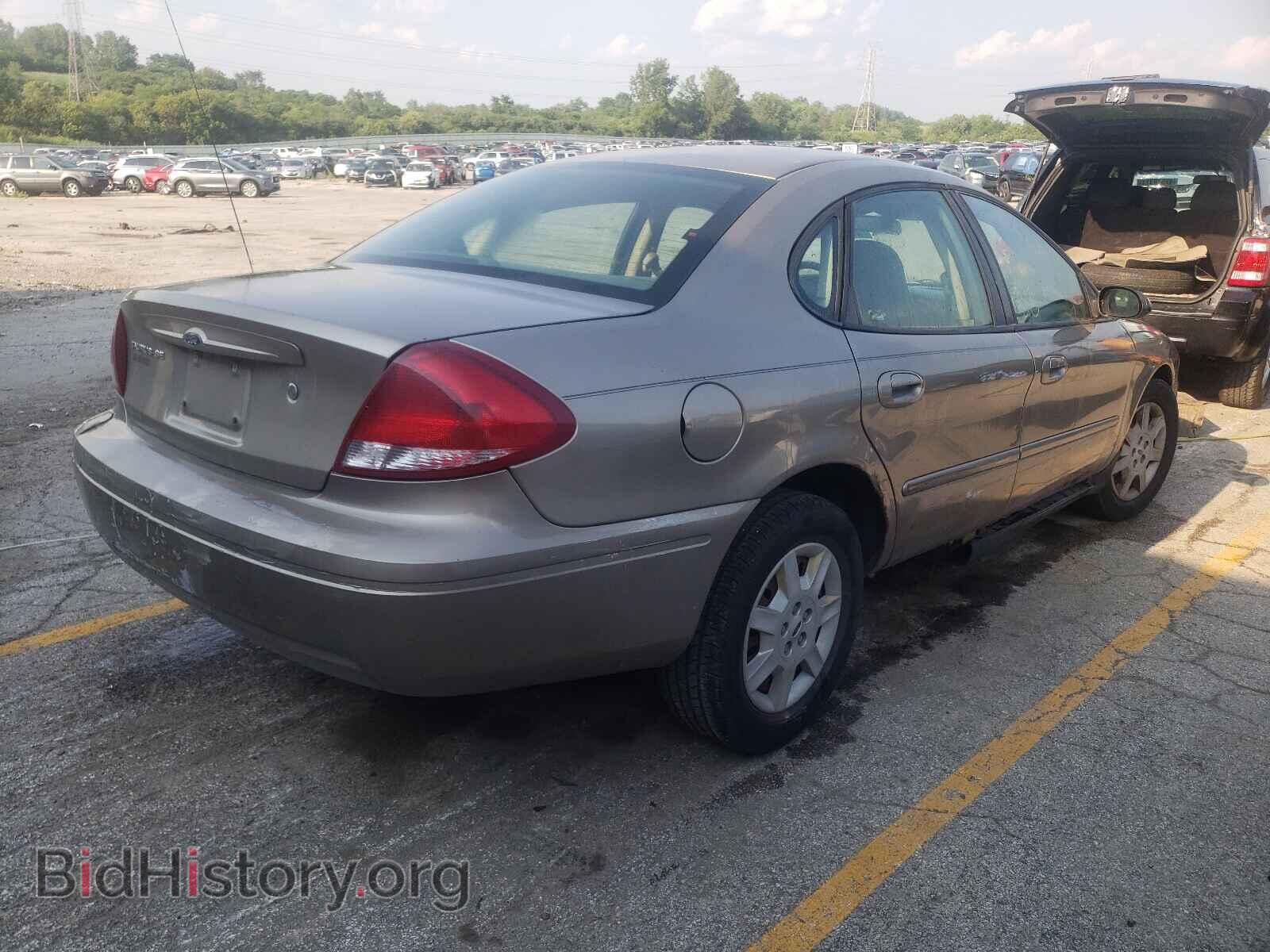 2006 FORD TAURUS - VIN: 1FAFP53U56A247590 - Фото 4