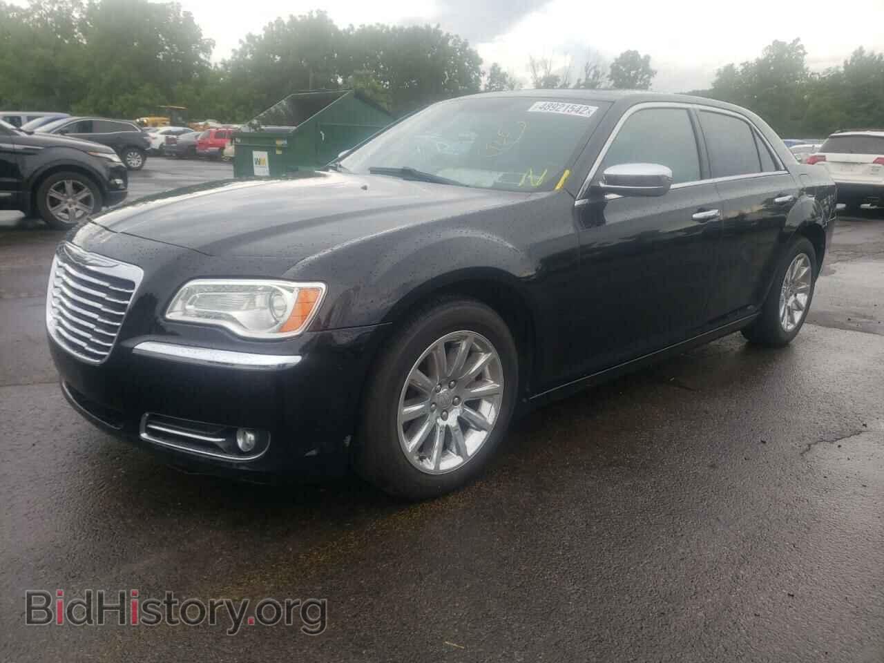 2012 CHRYSLER 300 - VIN: 2C3CCACG3CH223897 - Фото 2