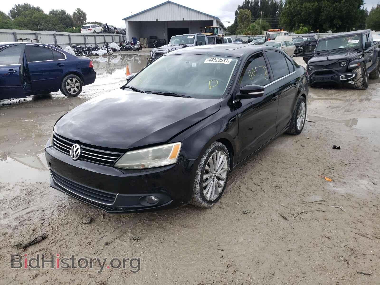 2011 VOLKSWAGEN JETTA - VIN: 3VWLX7AJ7BM367080 - Фото 2