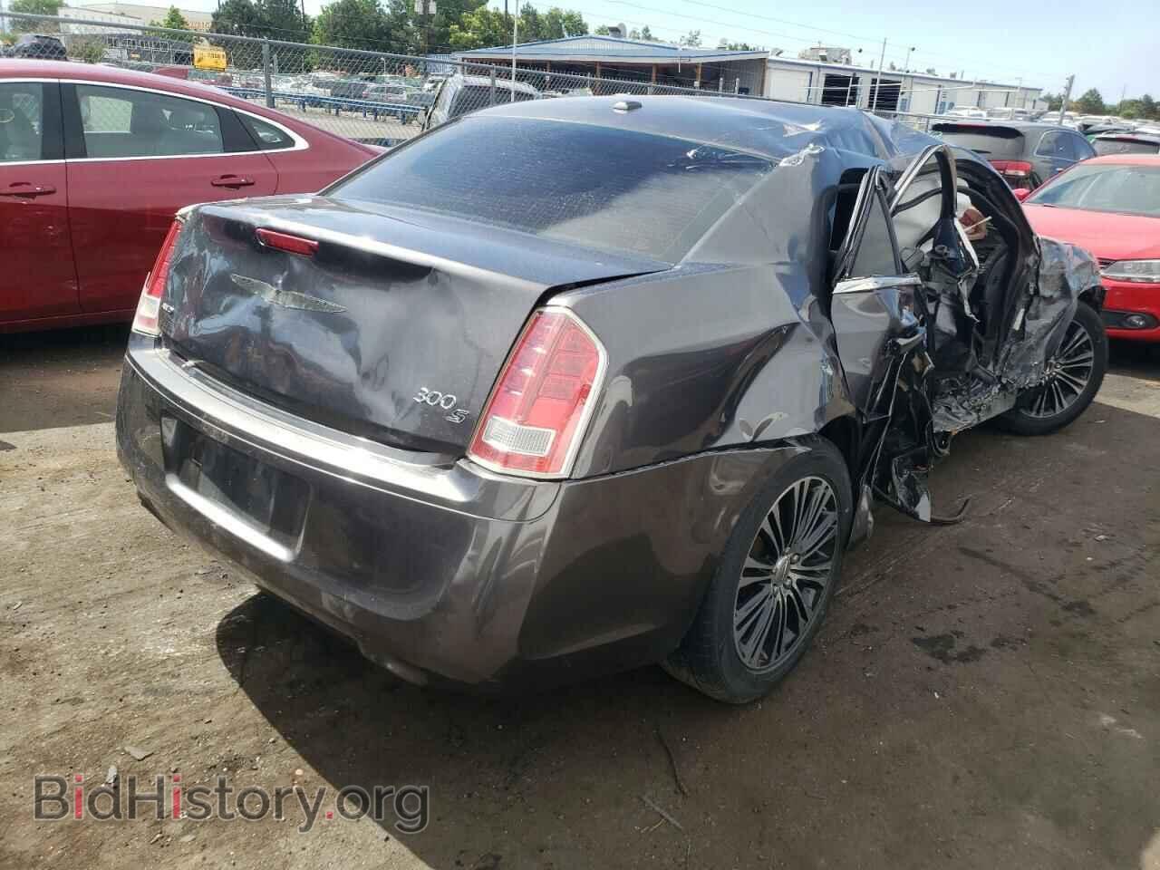 2014 CHRYSLER 300 - VIN: 2C3CCAGG5EH193931 - Фото 4