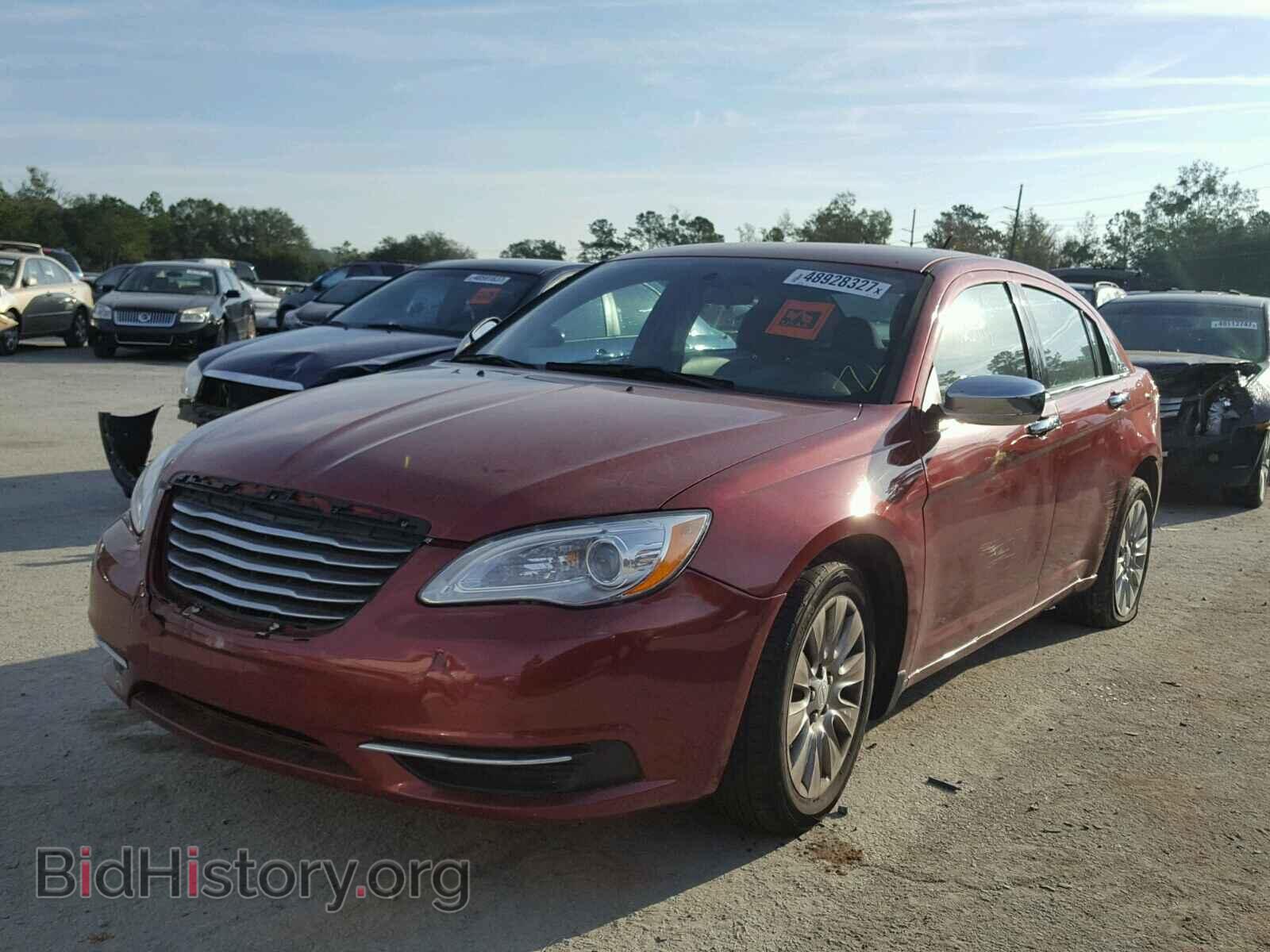 2014 CHRYSLER 200 - VIN: 1C3CCBABXEN123805 - Фото 2