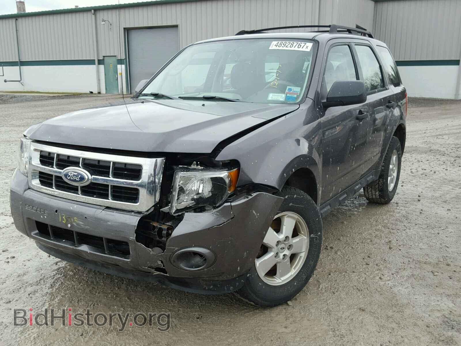 2011 FORD ESCAPE - VIN: 1FMCU0C72BKC58792 - Фото 2