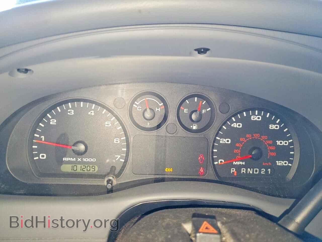 2011 FORD RANGER - VIN: 1FTLR4FE6BPA97812 - Фото 9