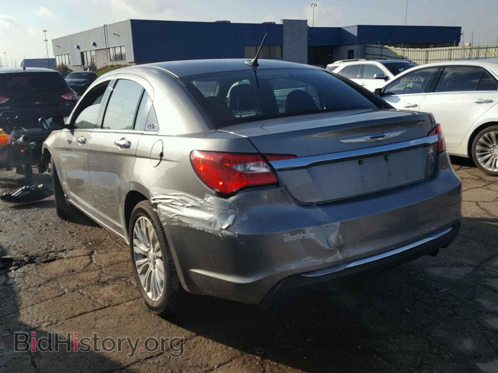 2012 CHRYSLER 200 - VIN: 1C3CCBCB1CN249688 - Фото 3