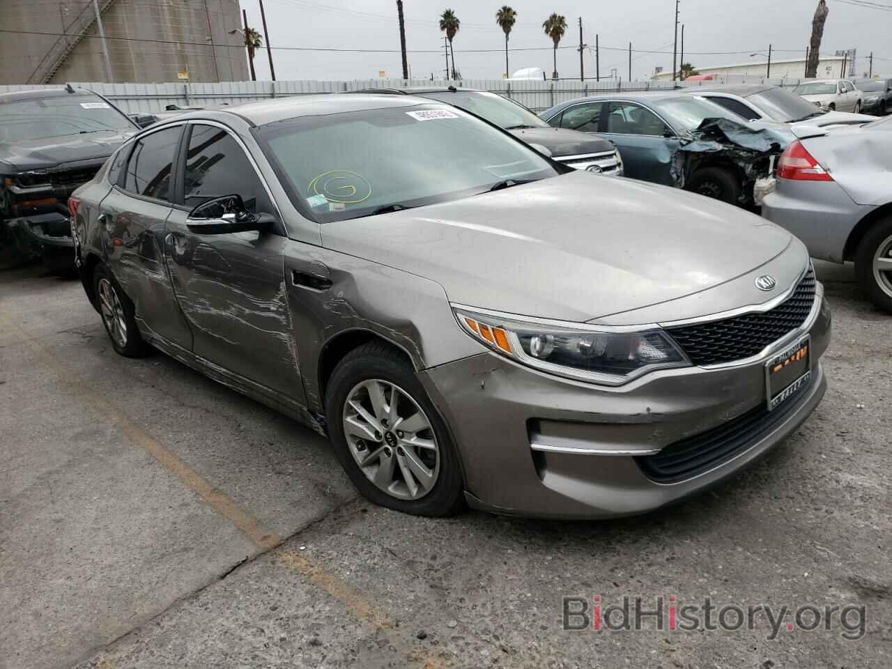 Photo 5XXGT4L35JG225064 - KIA OPTIMA 2018