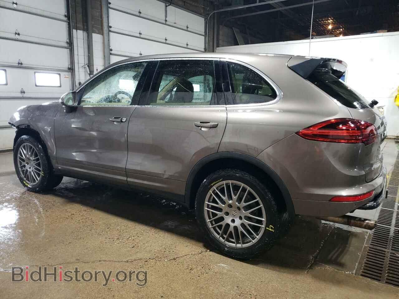 2016 PORSCHE CAYENNE - VIN: WP1AF2A28GKA42475 - Фото 2