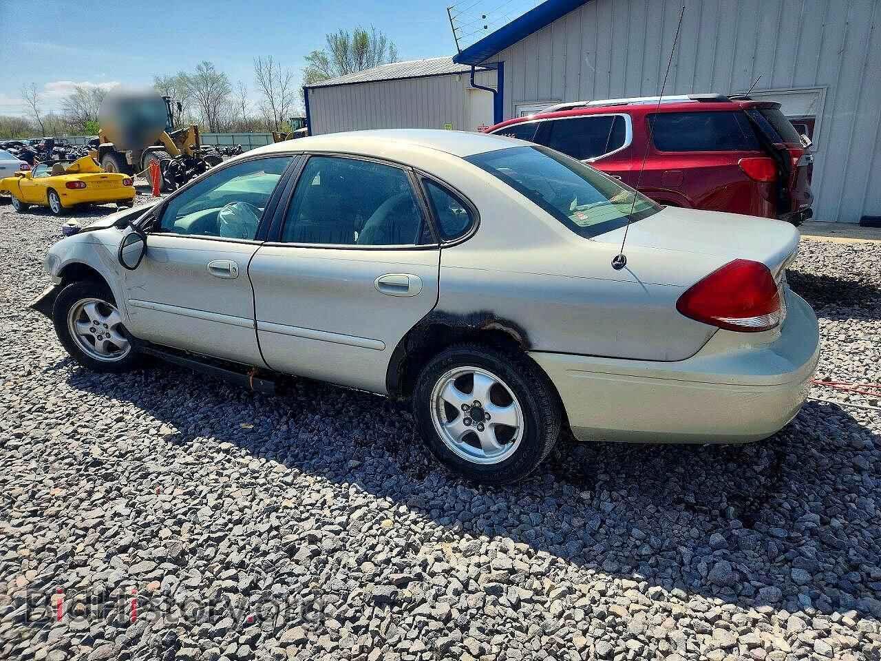 2006 FORD TAURUS - VIN: 1FAFP53U46A207968 - Фото 2