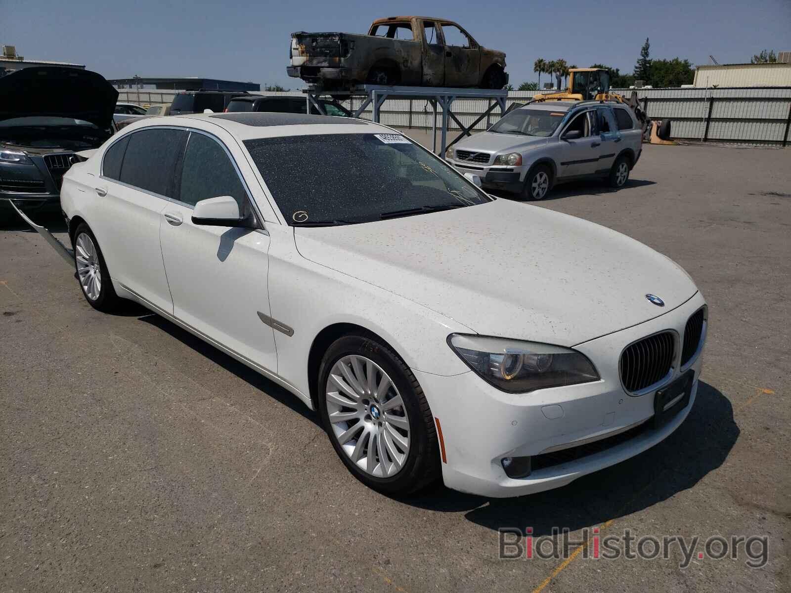 Фотография WBAKB8C54CC963671 - BMW 7 SERIES 2012