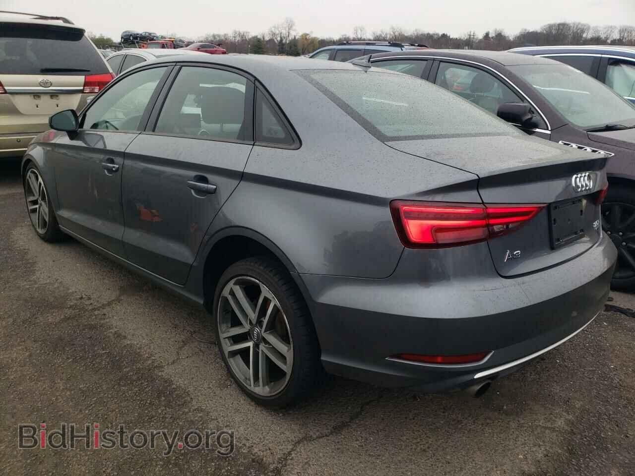 2018 AUDI A3 - VIN: WAUB8GFF2J1041065 - Фото 2