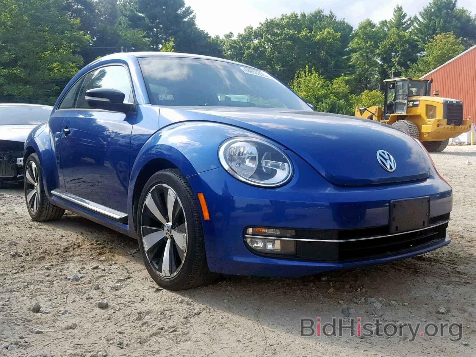 Photo 3VWVA7AT2DM618490 - VOLKSWAGEN BEETLE 2013