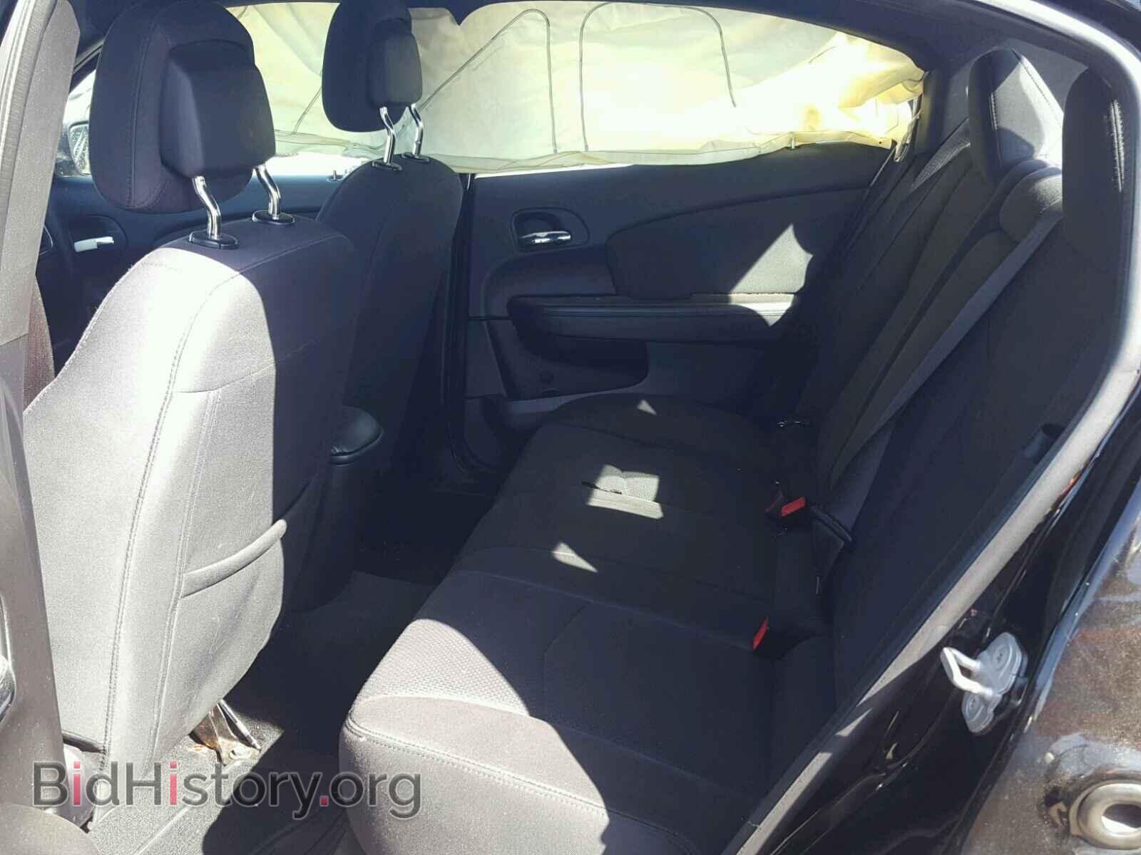 2012 CHRYSLER 200 - VIN: 1C3CCBAB4CN202884 - Фото 6