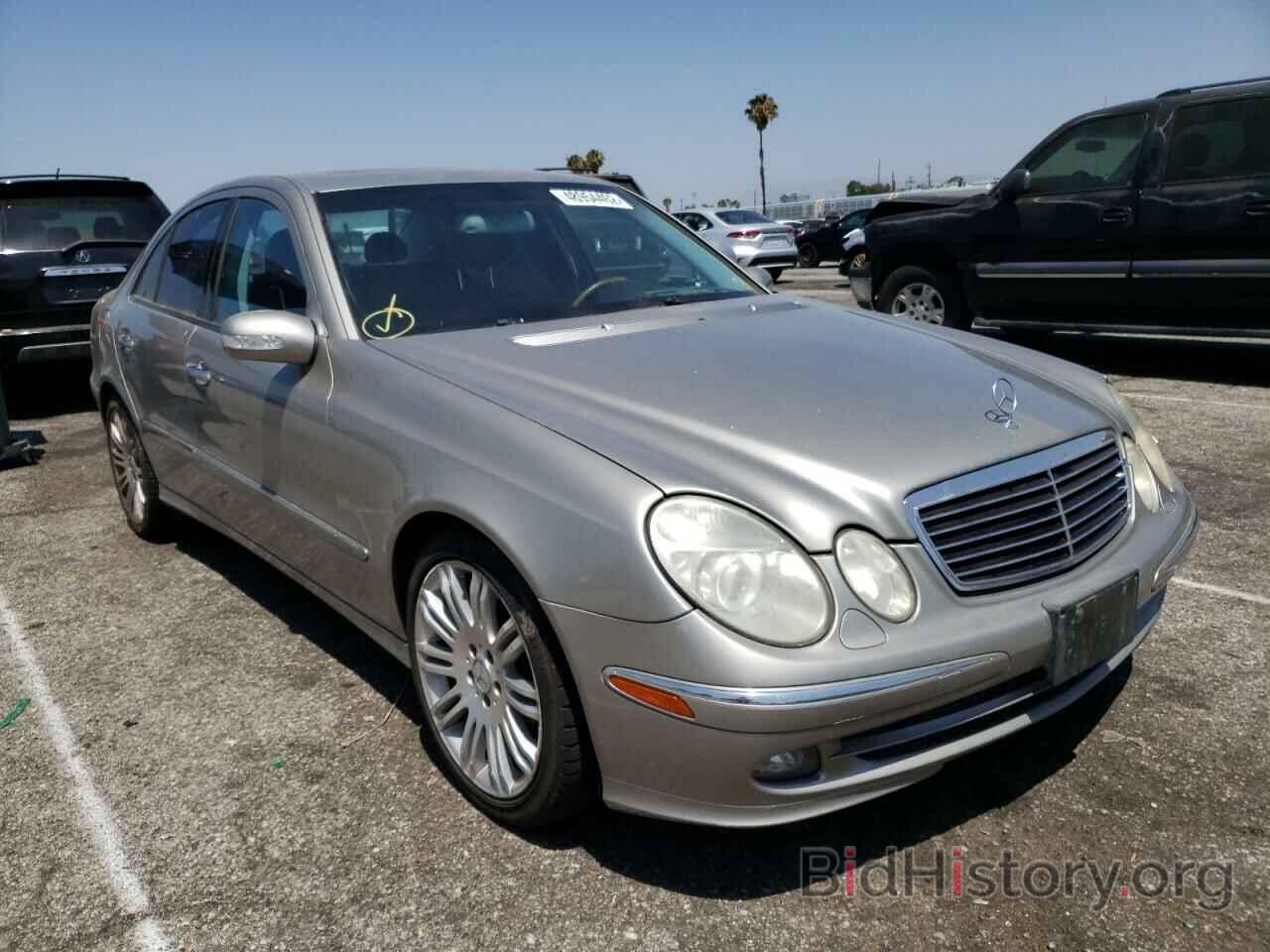 Photo WDBUF56J26A944820 - MERCEDES-BENZ E-CLASS 2006