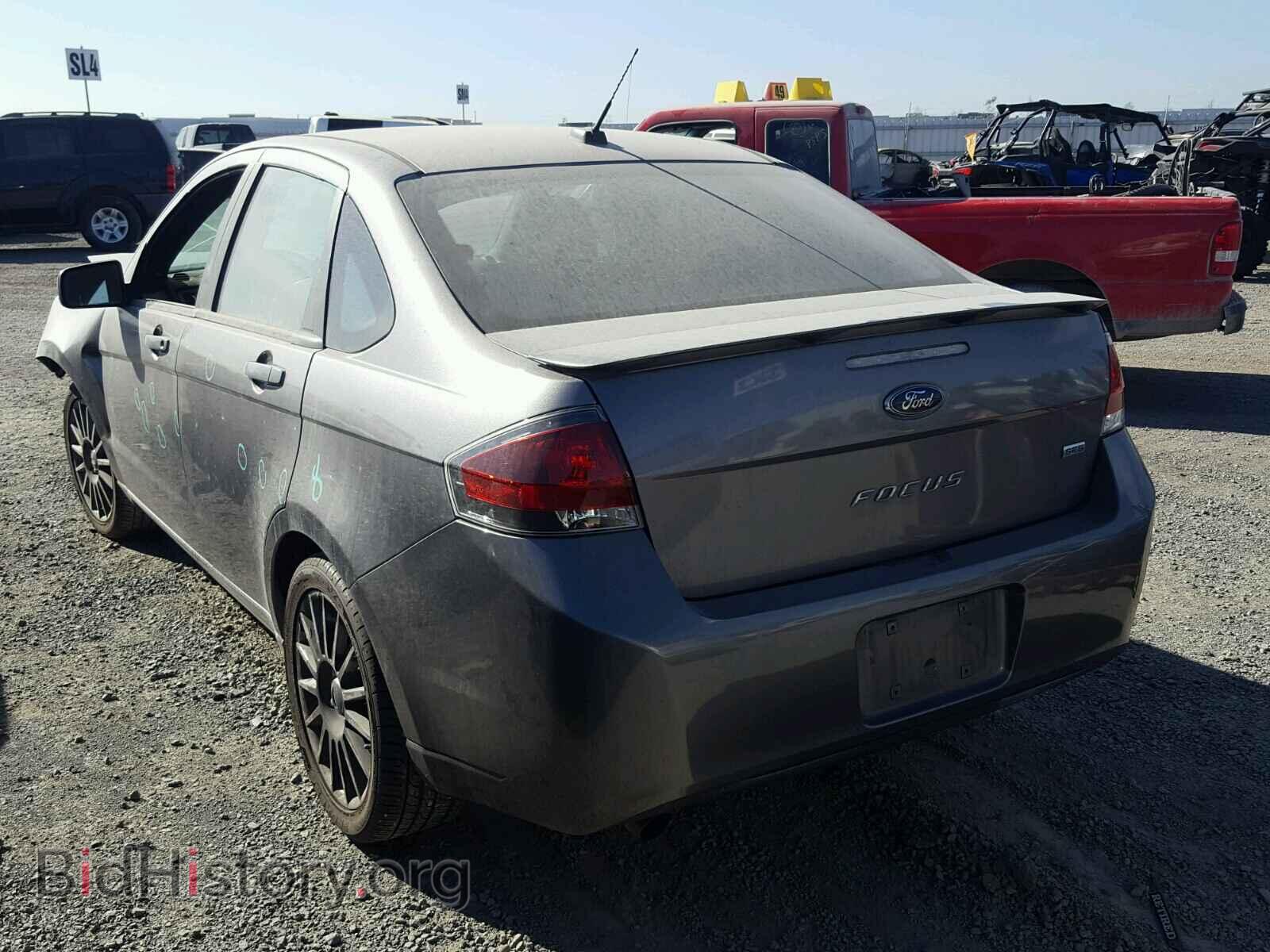 2011 FORD FOCUS - VIN: 1FAHP3GN8BW108163 - Фото 3