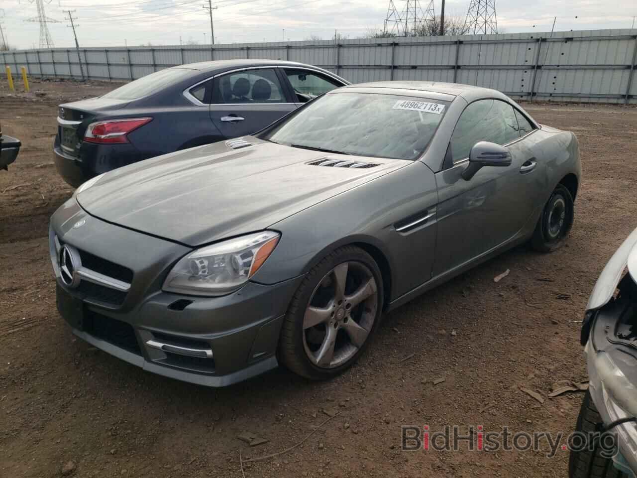 Photo WDDPK5HA3CF024285 - MERCEDES-BENZ SLK-CLASS 2012