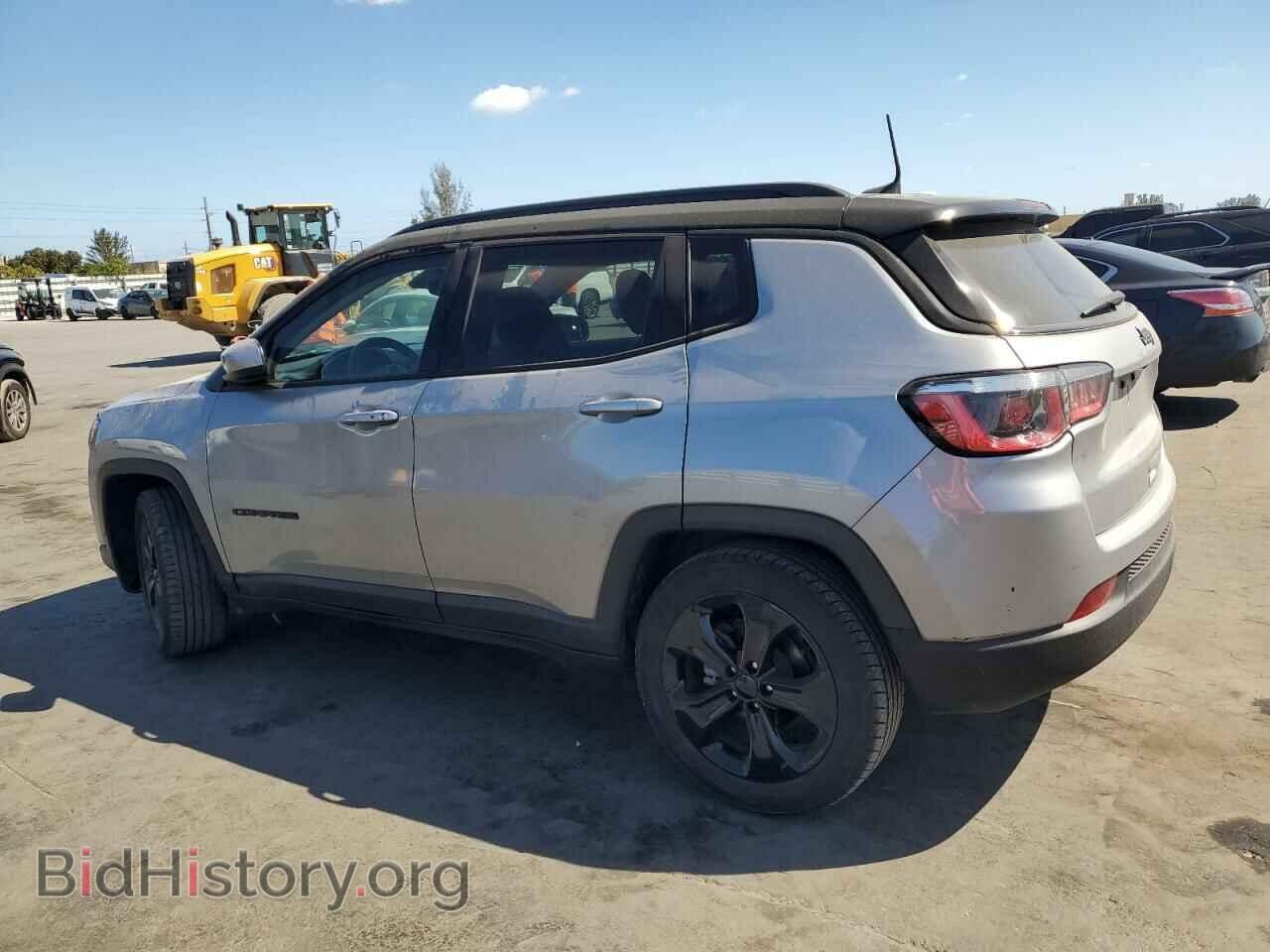 2019 JEEP COMPASS - VIN: 3C4NJCBB1KT835159 - Фото 2