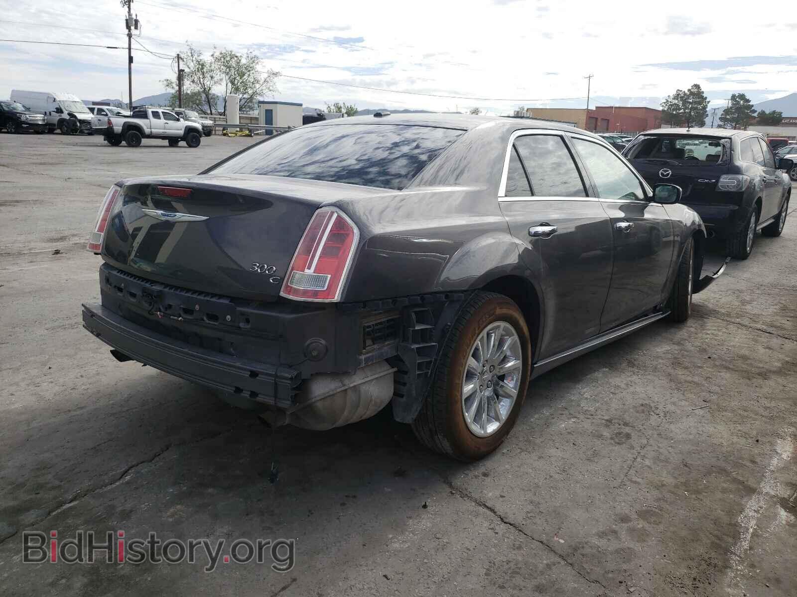 2013 CHRYSLER 300 - VIN: 2C3CCAET2DH675691 - Фото 4