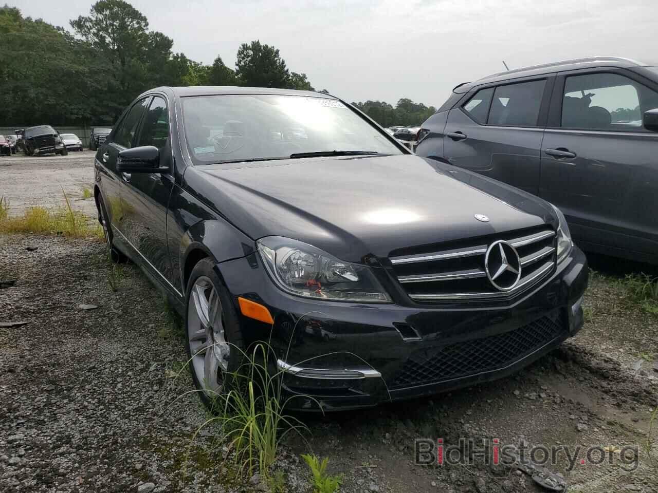 Photo WDDGF4HB8EA958949 - MERCEDES-BENZ C-CLASS 2014