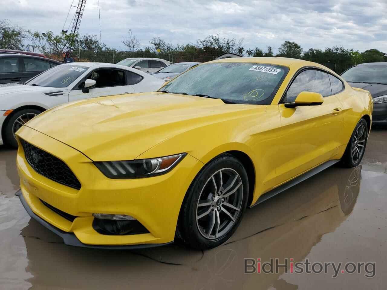 Photo 1FA6P8TH9G5307692 - FORD MUSTANG 2016