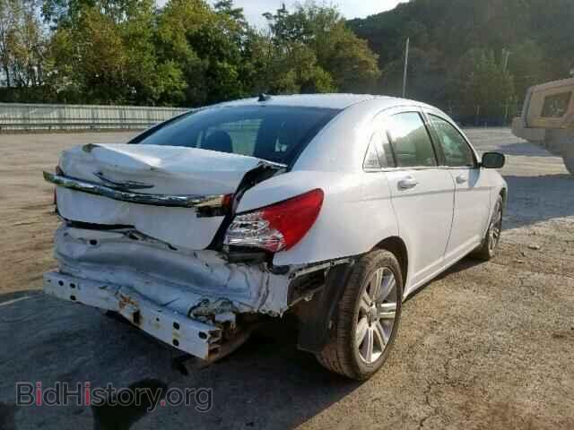 2013 CHRYSLER 200 - VIN: 1C3CCBAB0DN660357 - Photo 4