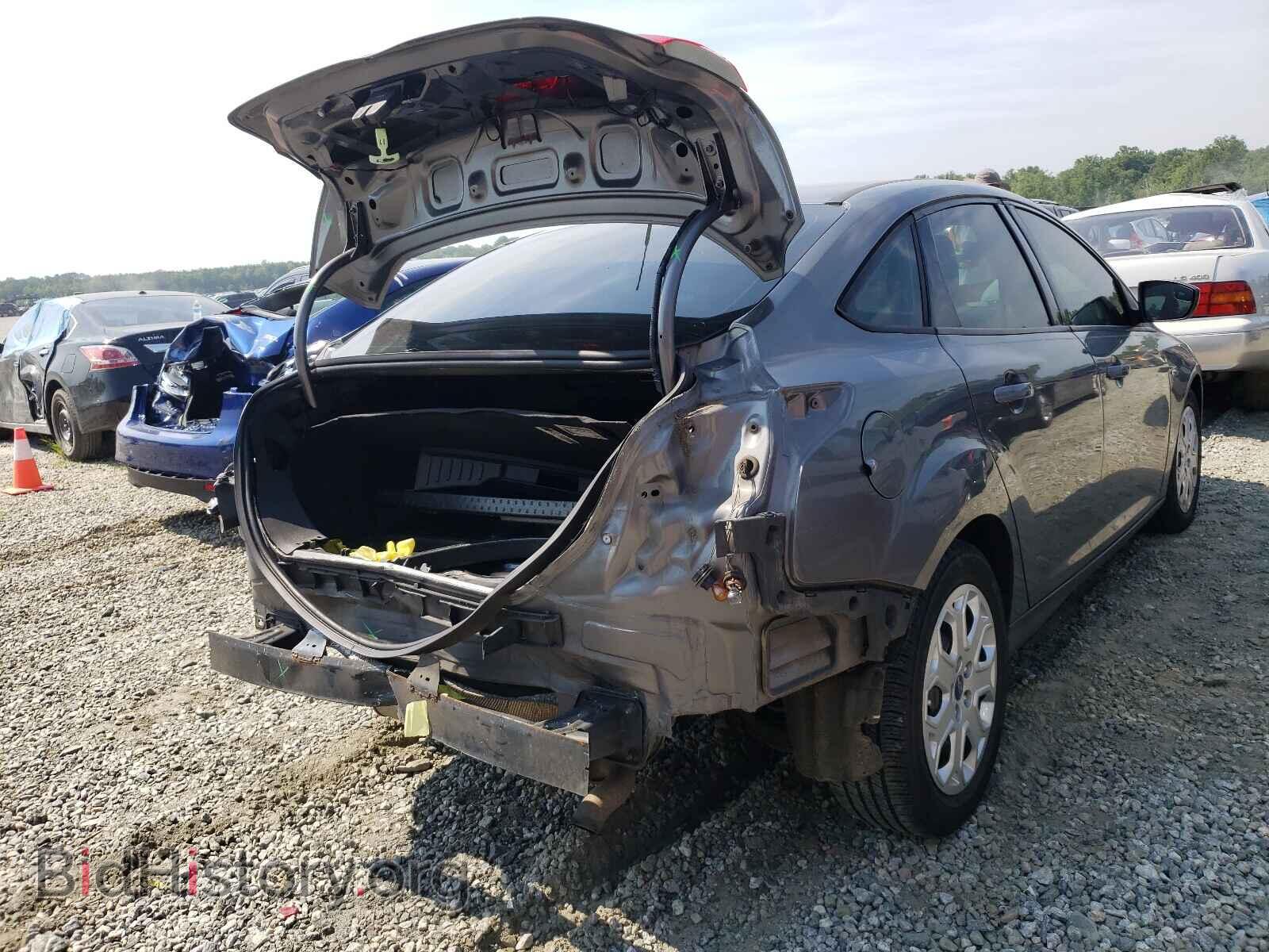 2012 FORD FOCUS - VIN: 1FAHP3F23CL330815 - Фото 4