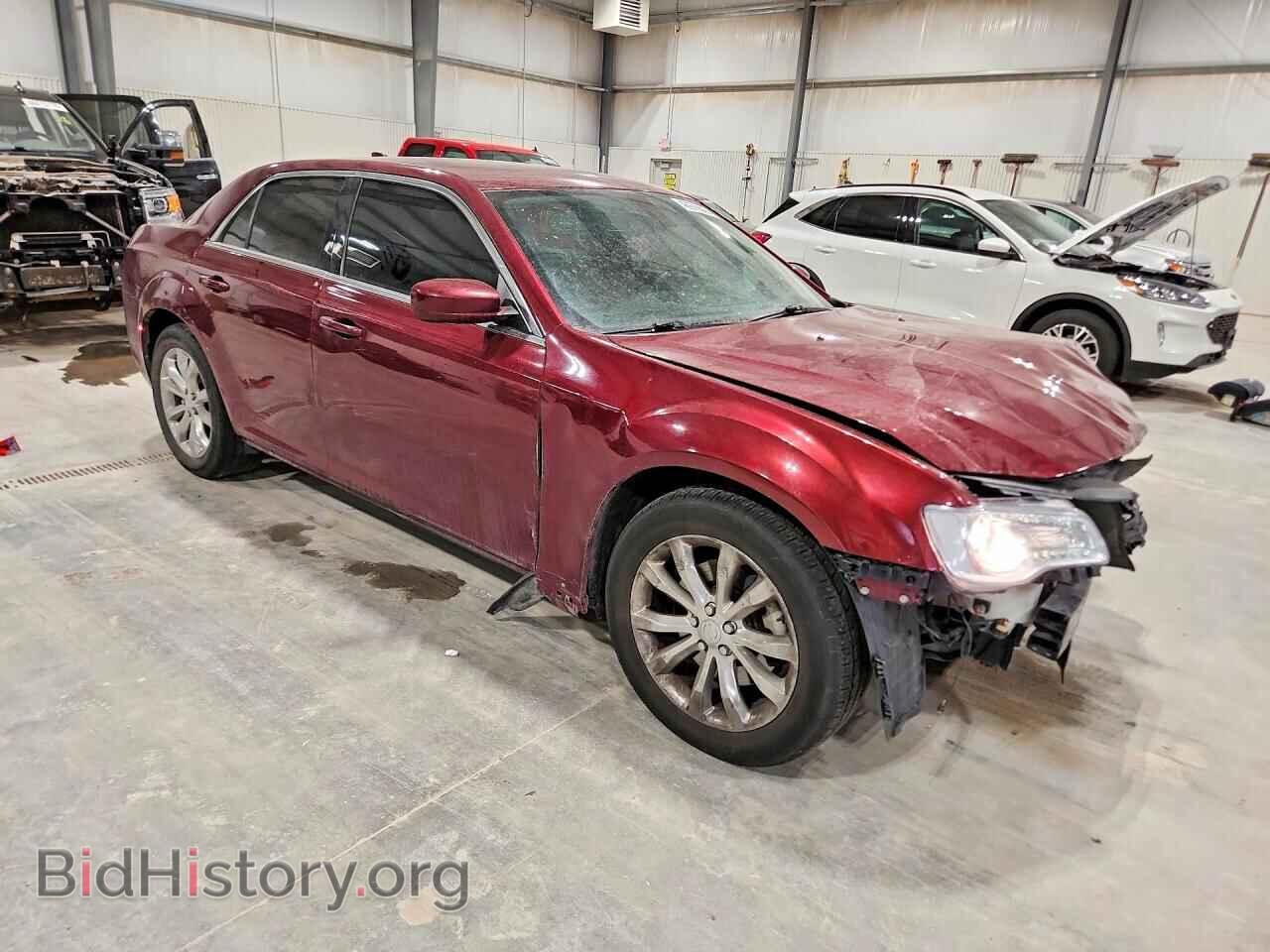 2017 CHRYSLER 300 - VIN: 2C3CCARG2HH534333 - Фото 4