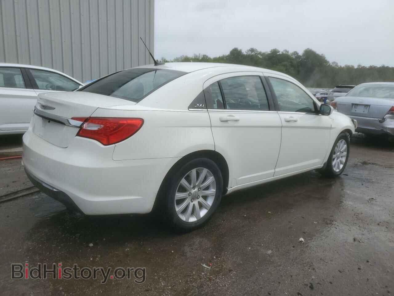 2011 CHRYSLER 200 - VIN: 1C3BC1FB4BN521957 - Photo 3