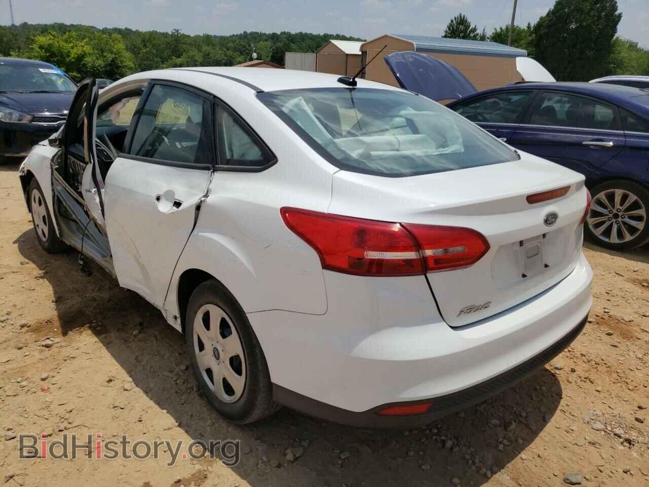 2017 FORD FOCUS - VIN: 1FADP3E26HL241585 - Photo 3