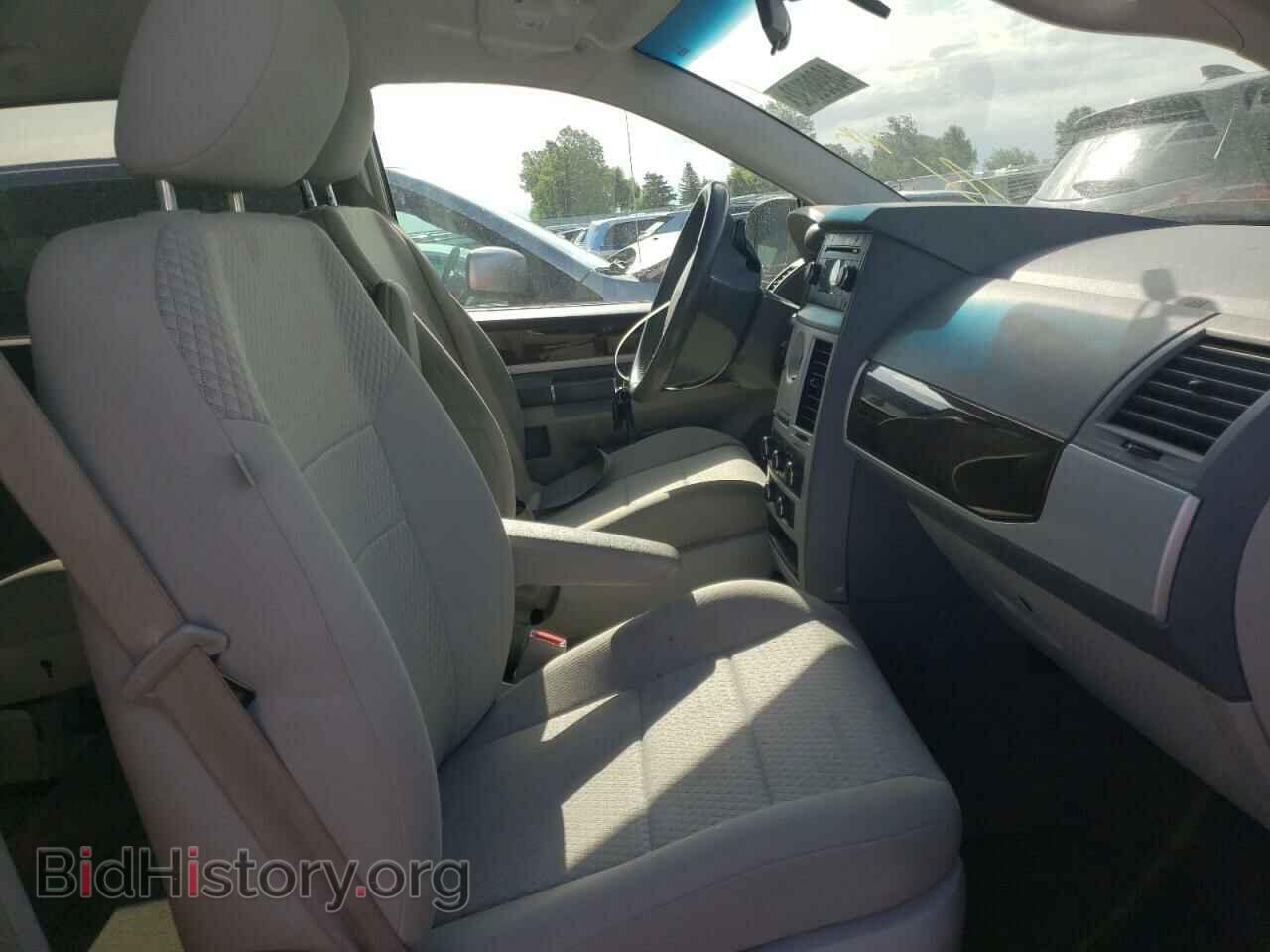 2010 CHRYSLER MINIVAN - VIN: 2A4RR5D14AR110399 - Фото 5