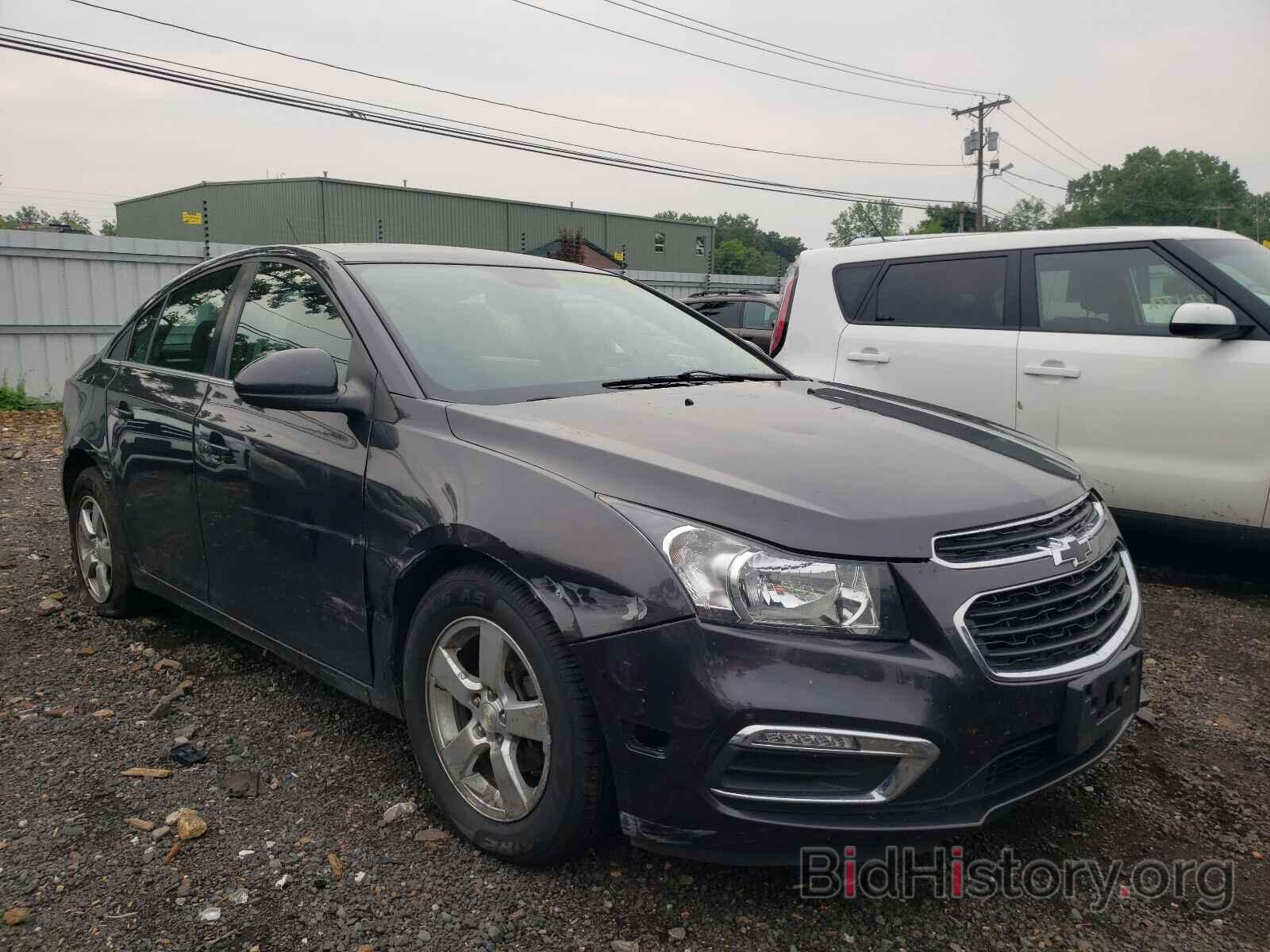 Photo 1G1PE5SB8G7132140 - CHEVROLET CRUZE 2016