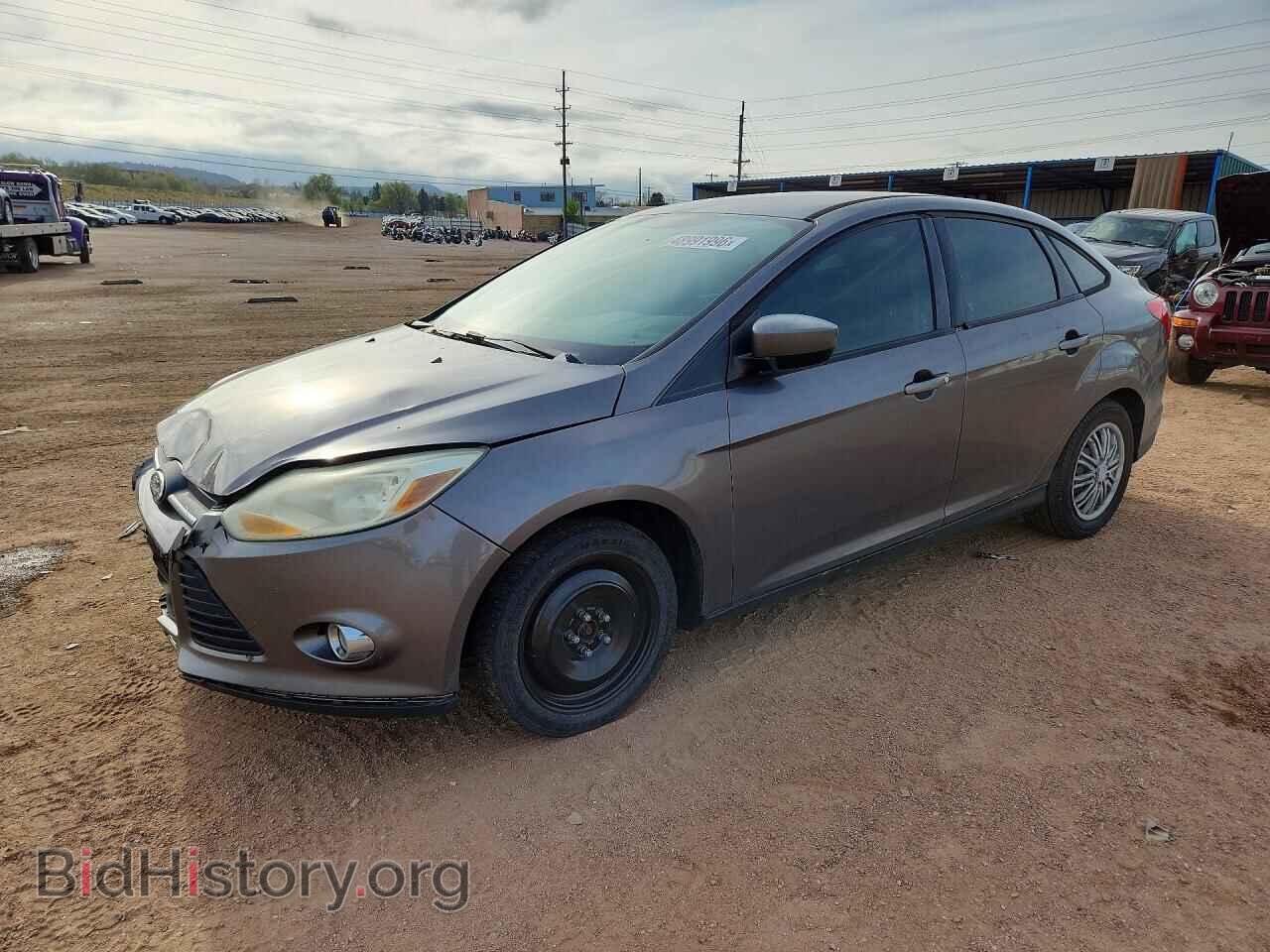 Photo 1FAHP3F29CL211635 - FORD FOCUS 2012