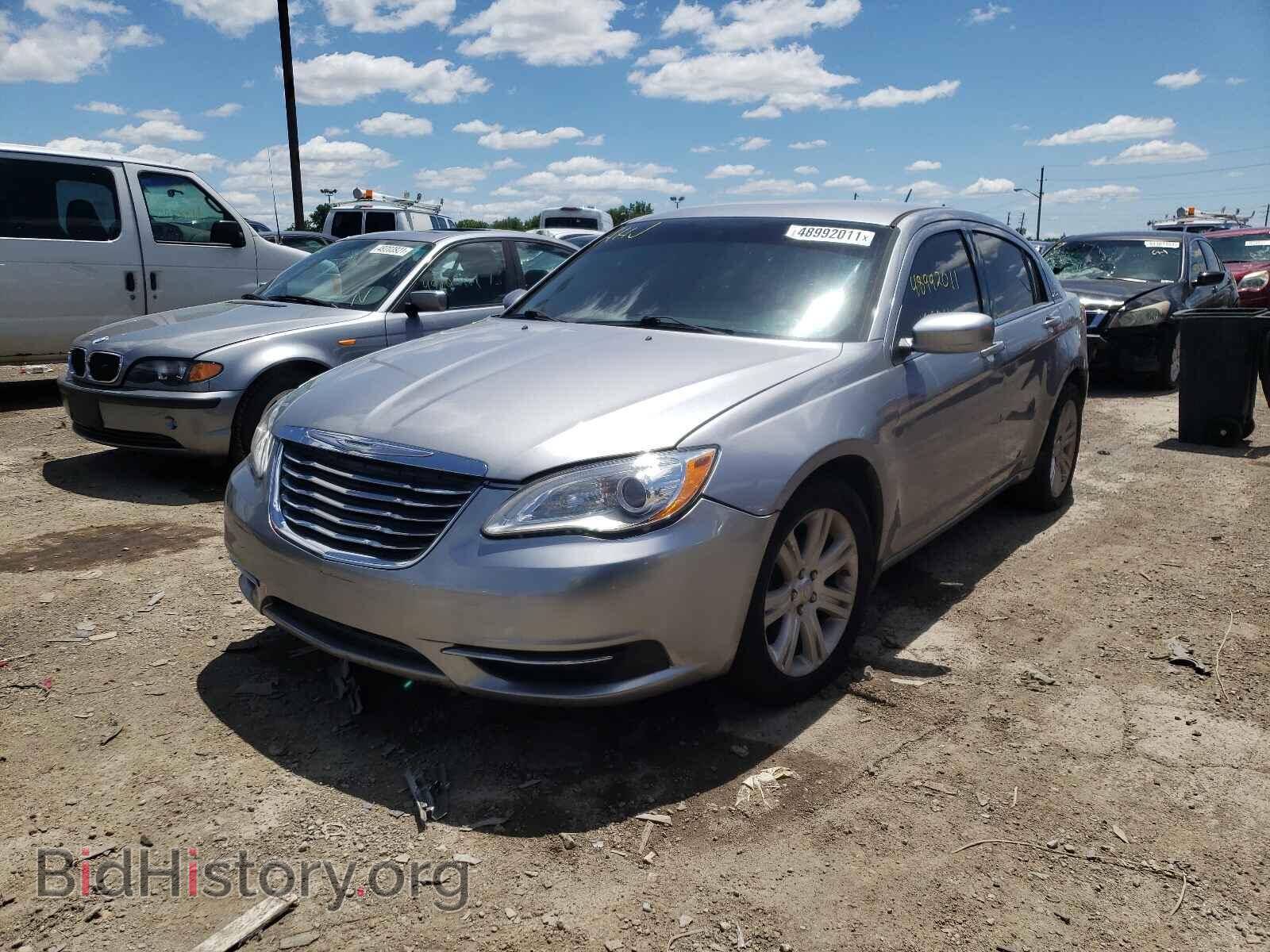 2013 CHRYSLER 200 - VIN: 1C3CCBAB6DN762035 - Photo 2