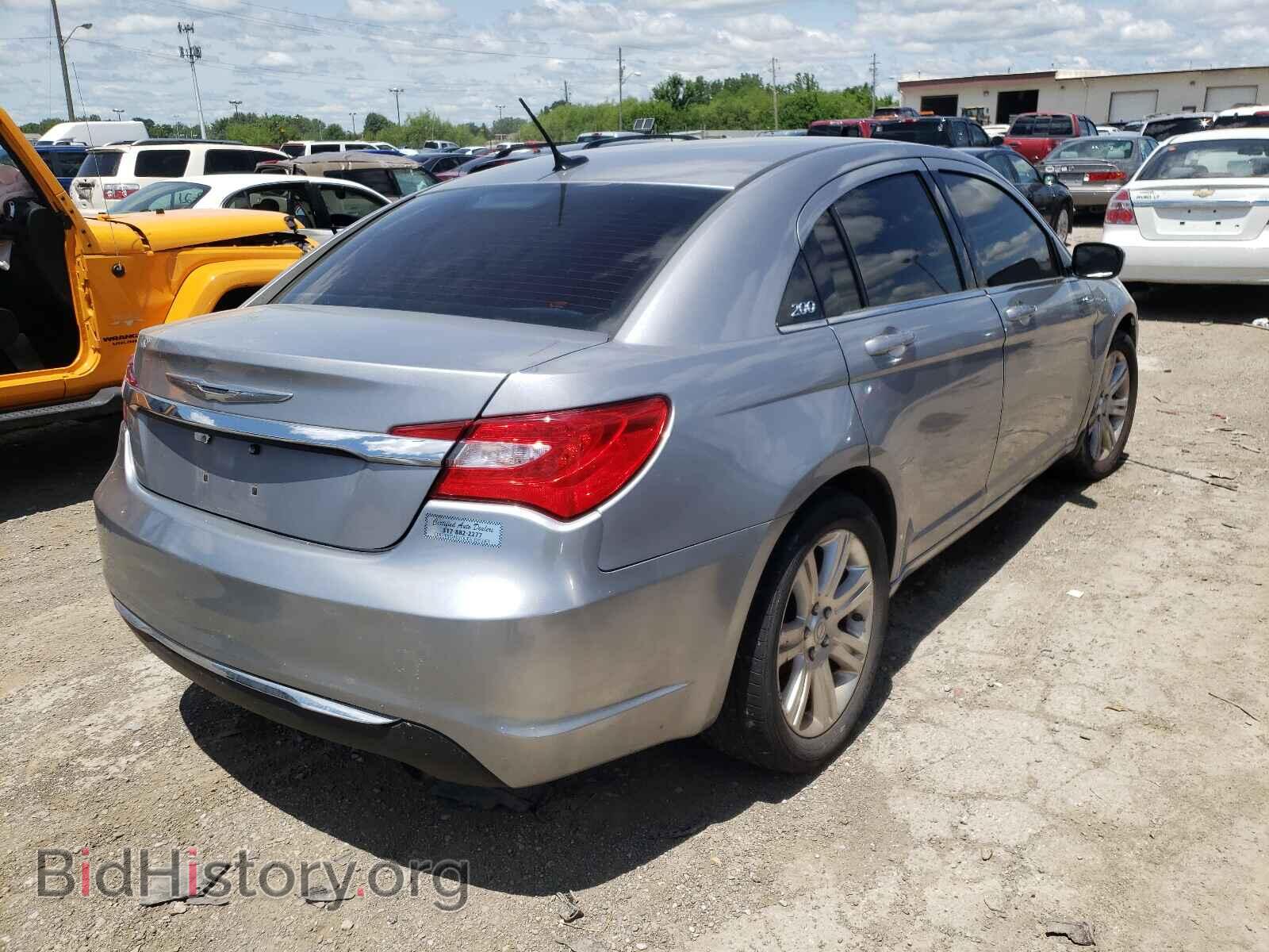 2013 CHRYSLER 200 - VIN: 1C3CCBAB6DN762035 - Photo 4