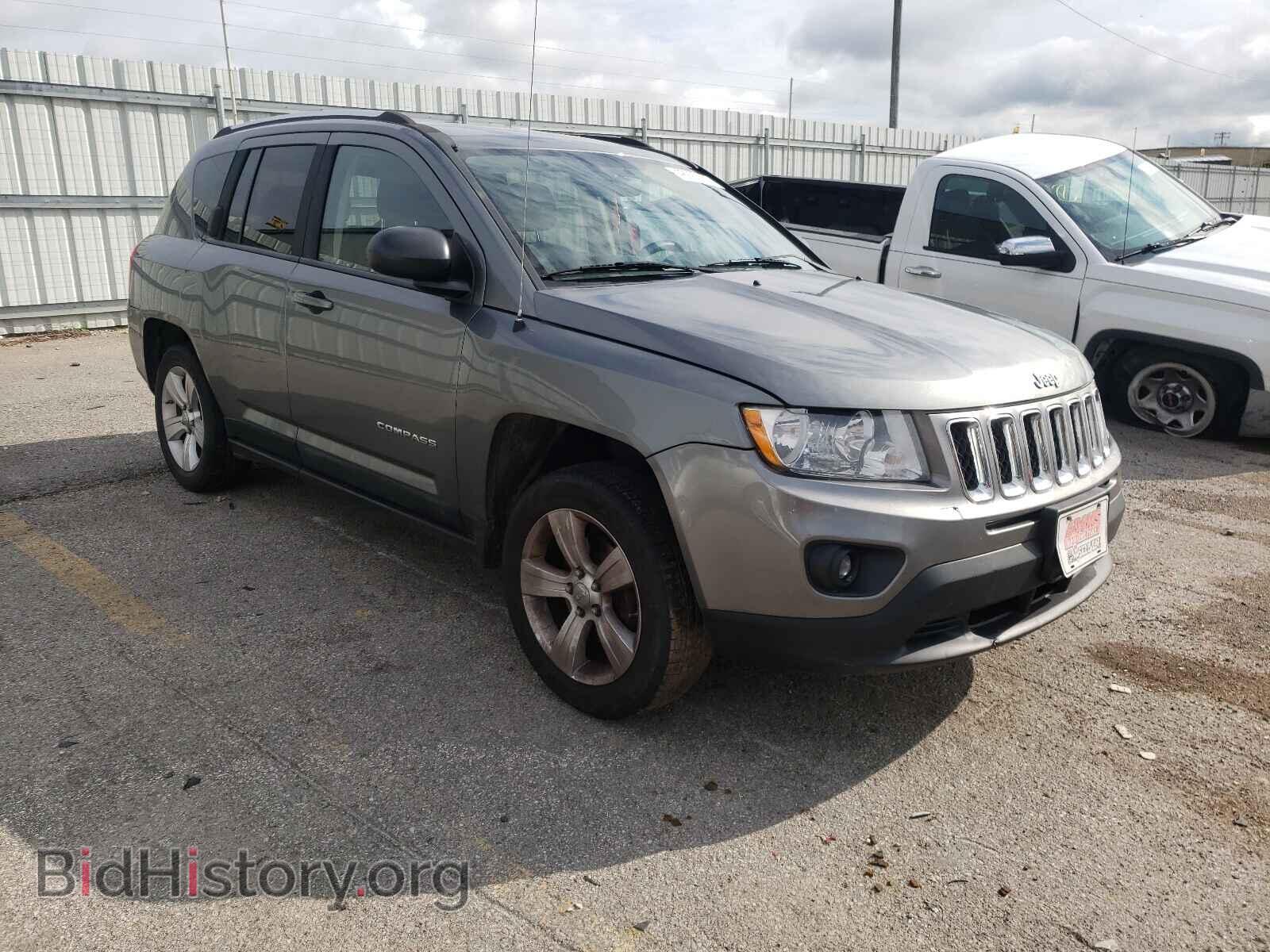 Photo 1C4NJDBBXCD514136 - JEEP COMPASS 2012