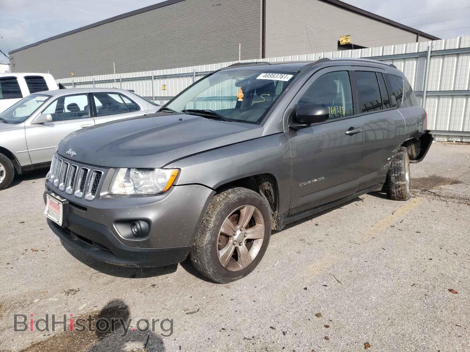 2012 JEEP COMPASS - VIN: 1C4NJDBBXCD514136 - Photo 2